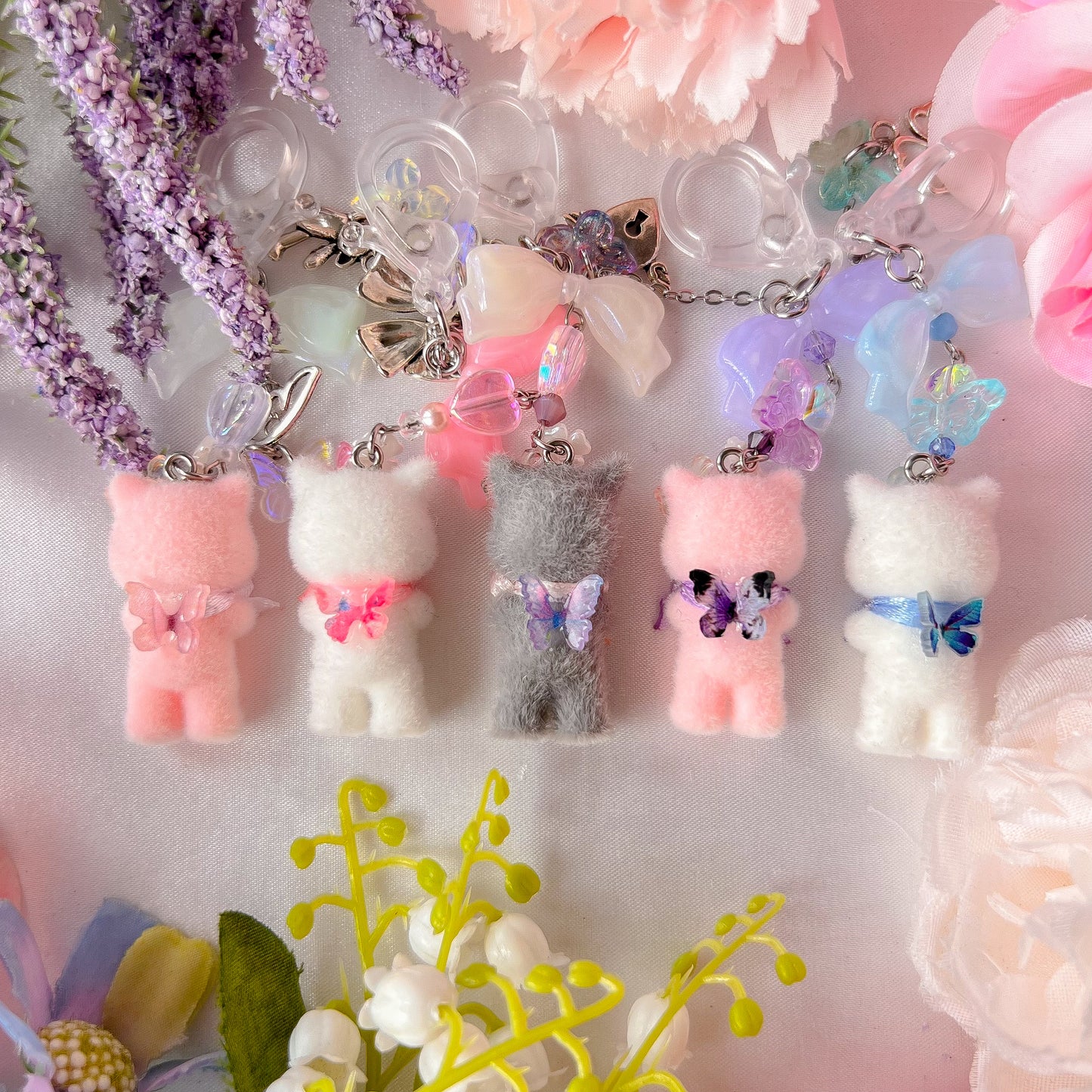 ｡ﾟᨳ   ❛ cat club ❜ handmade keychains ♡ ˚⋆ 𐙚